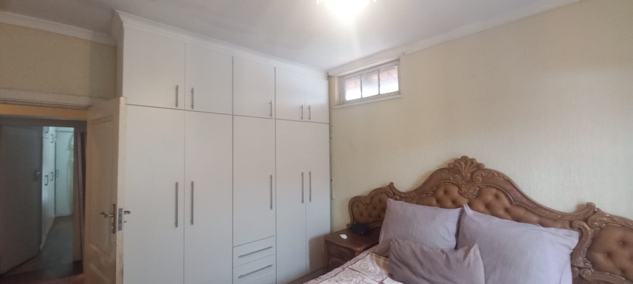 3 Bedroom Property for Sale in Glenwood KwaZulu-Natal