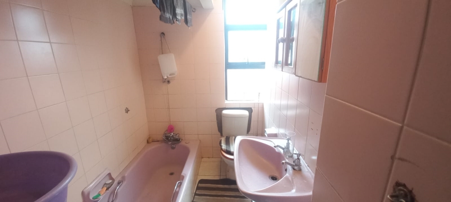 3 Bedroom Property for Sale in Glenwood KwaZulu-Natal