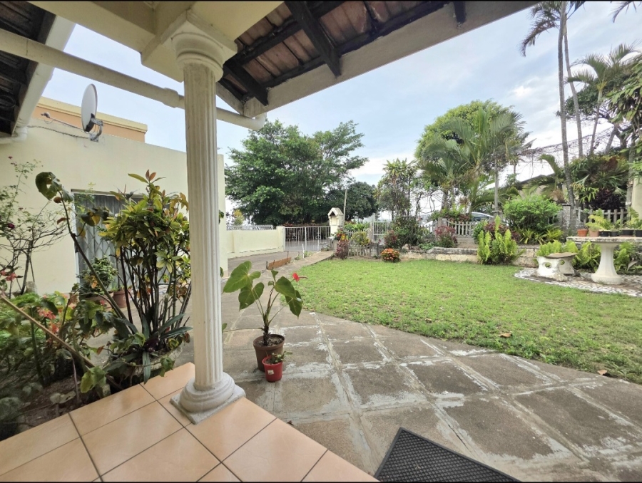 4 Bedroom Property for Sale in Isipingo Hills KwaZulu-Natal