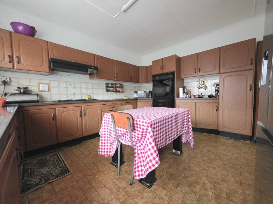 4 Bedroom Property for Sale in Isipingo Hills KwaZulu-Natal