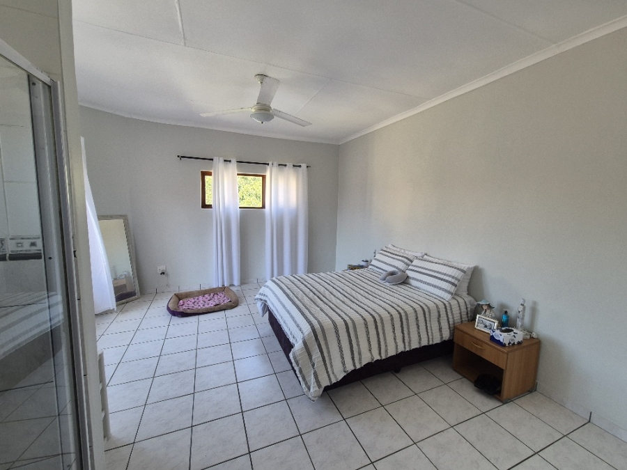 3 Bedroom Property for Sale in Shelly Beach KwaZulu-Natal