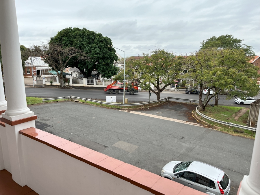 4 Bedroom Property for Sale in Windermere KwaZulu-Natal