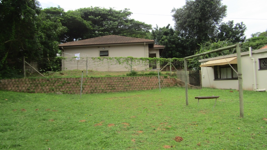 7 Bedroom Property for Sale in Athlone Park KwaZulu-Natal