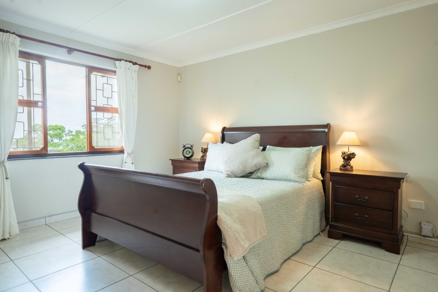 2 Bedroom Property for Sale in Kloof KwaZulu-Natal