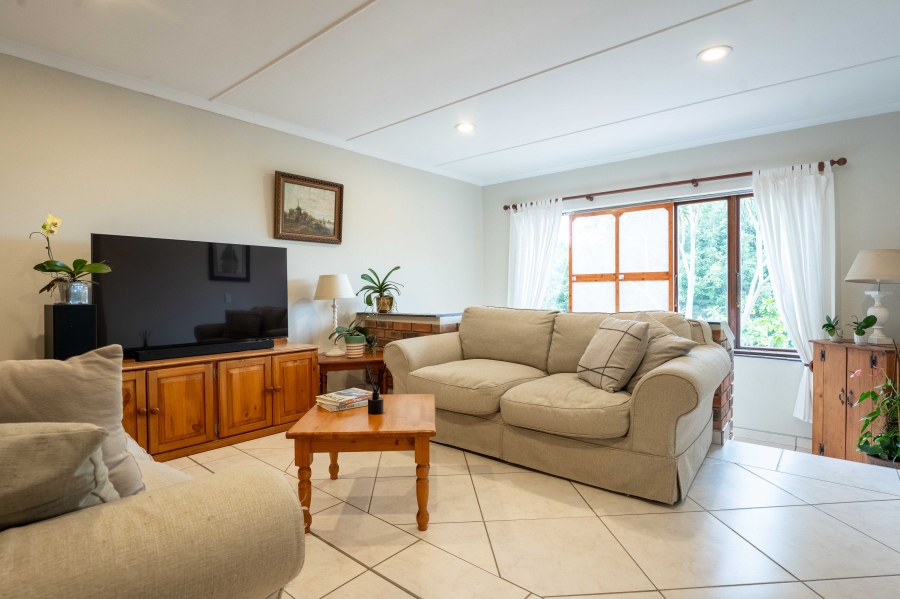 2 Bedroom Property for Sale in Kloof KwaZulu-Natal