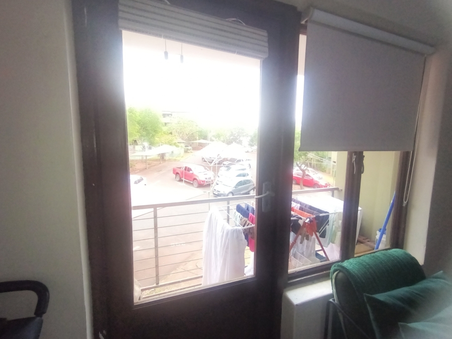 2 Bedroom Property for Sale in Montclair KwaZulu-Natal