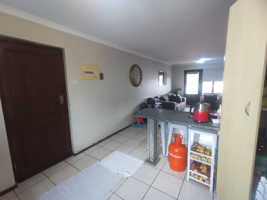 2 Bedroom Property for Sale in Montclair KwaZulu-Natal