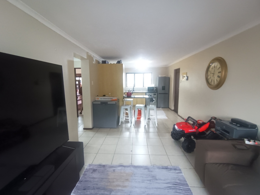 2 Bedroom Property for Sale in Montclair KwaZulu-Natal