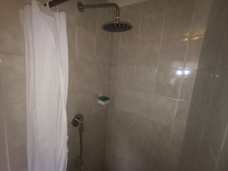 2 Bedroom Property for Sale in Montclair KwaZulu-Natal