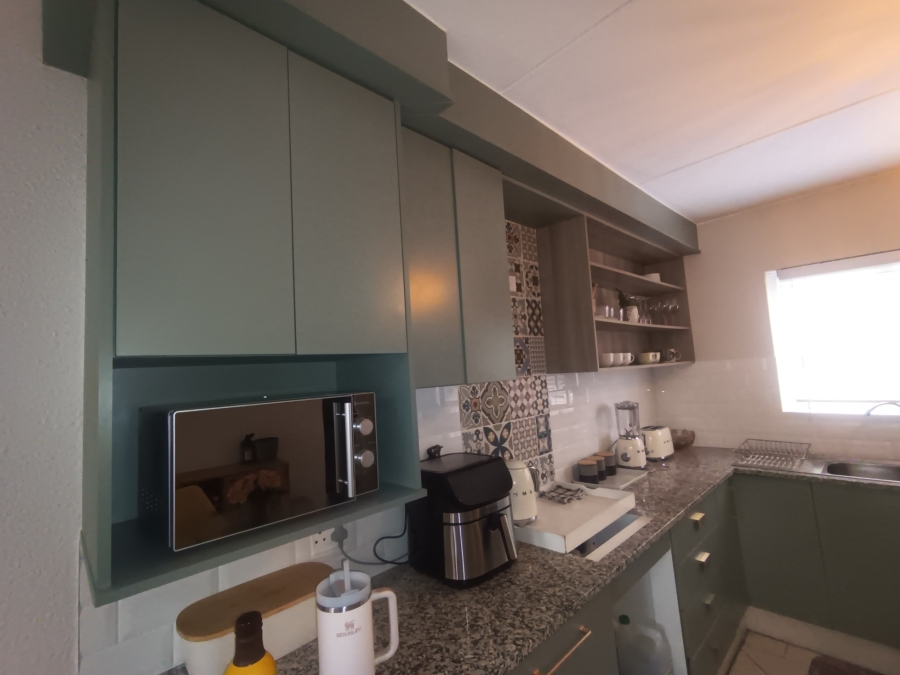 2 Bedroom Property for Sale in Montclair KwaZulu-Natal