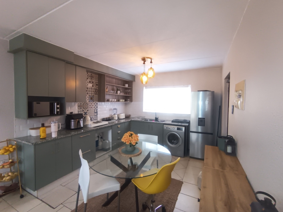 2 Bedroom Property for Sale in Montclair KwaZulu-Natal