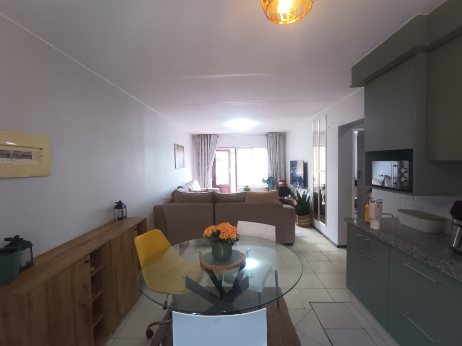 2 Bedroom Property for Sale in Montclair KwaZulu-Natal