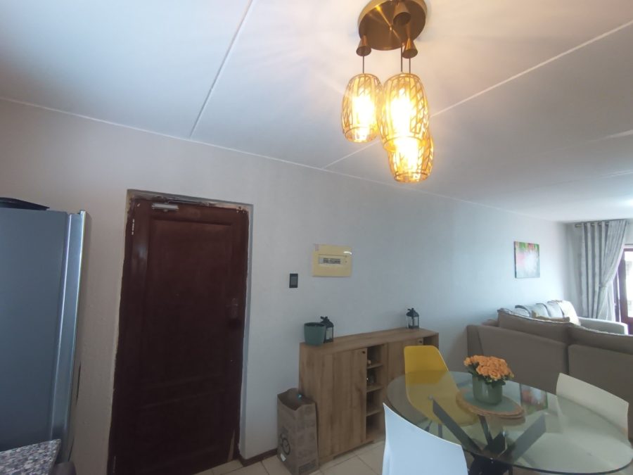 2 Bedroom Property for Sale in Montclair KwaZulu-Natal