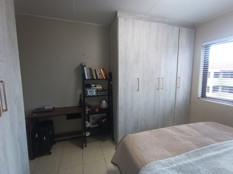 2 Bedroom Property for Sale in Montclair KwaZulu-Natal