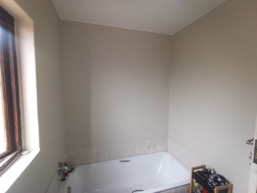 2 Bedroom Property for Sale in Montclair KwaZulu-Natal