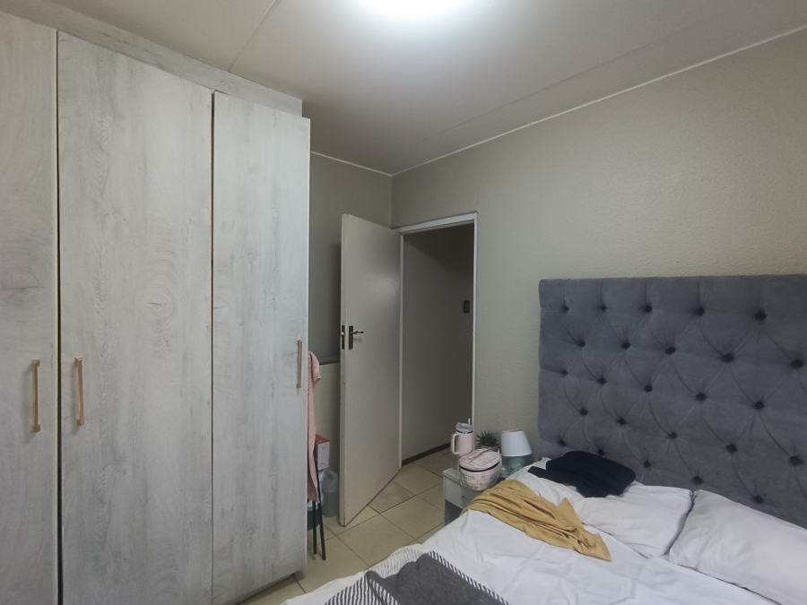 2 Bedroom Property for Sale in Montclair KwaZulu-Natal