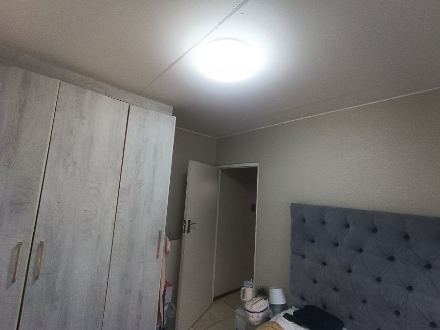 2 Bedroom Property for Sale in Montclair KwaZulu-Natal