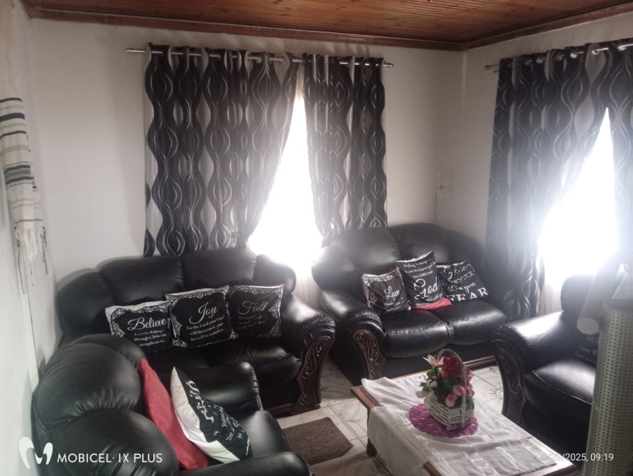 3 Bedroom Property for Sale in Savannah Park KwaZulu-Natal