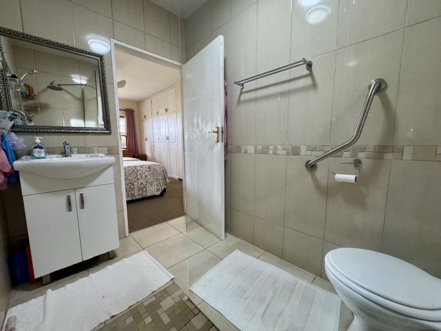 2 Bedroom Property for Sale in Pietermaritzburg Central KwaZulu-Natal