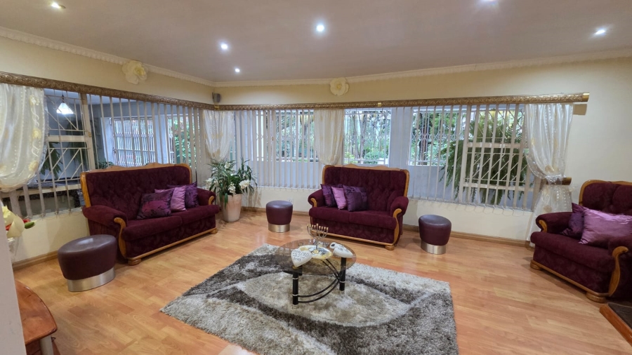 4 Bedroom Property for Sale in Town Bush Valley KwaZulu-Natal