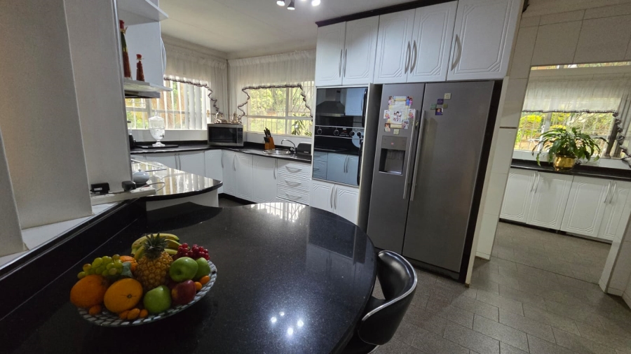 4 Bedroom Property for Sale in Town Bush Valley KwaZulu-Natal