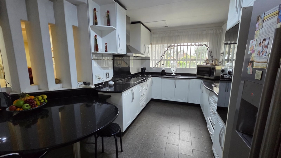 4 Bedroom Property for Sale in Town Bush Valley KwaZulu-Natal