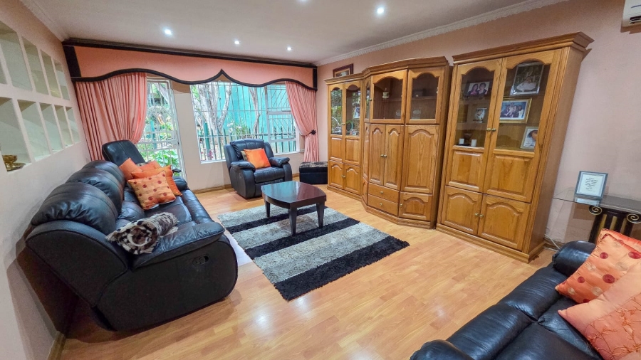 4 Bedroom Property for Sale in Town Bush Valley KwaZulu-Natal