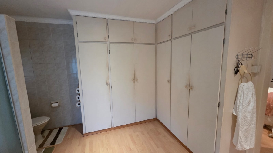 4 Bedroom Property for Sale in Town Bush Valley KwaZulu-Natal