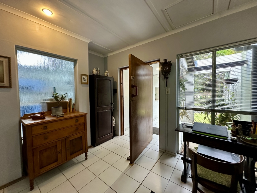 4 Bedroom Property for Sale in Meer En See KwaZulu-Natal