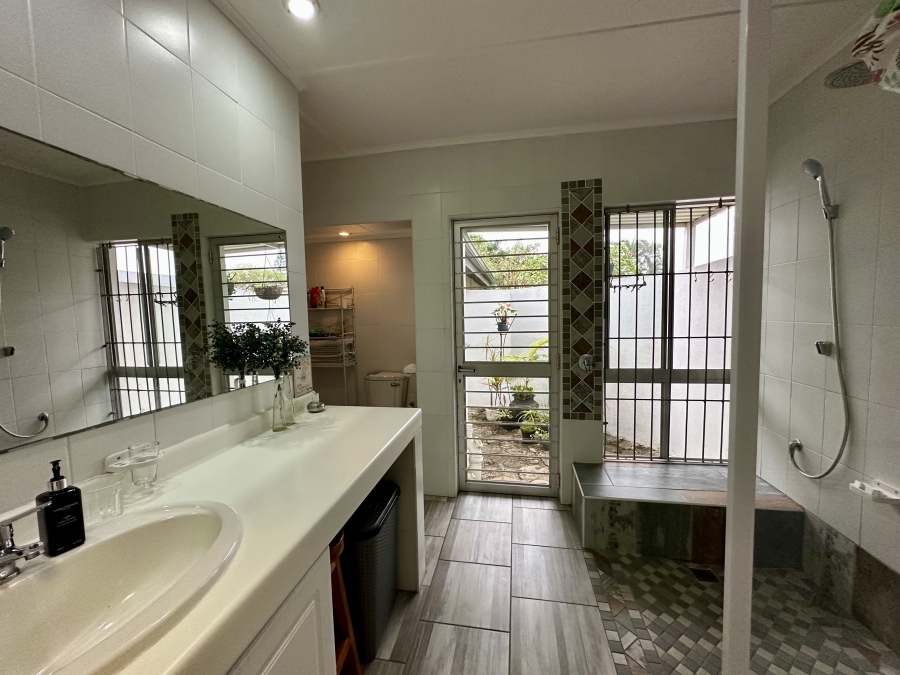 4 Bedroom Property for Sale in Meer En See KwaZulu-Natal