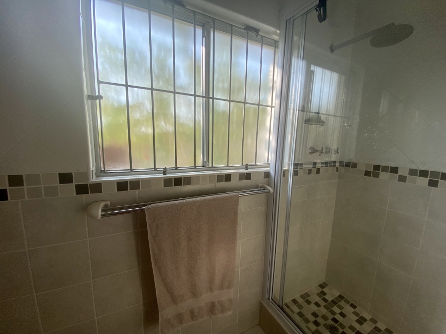 4 Bedroom Property for Sale in Meer En See KwaZulu-Natal