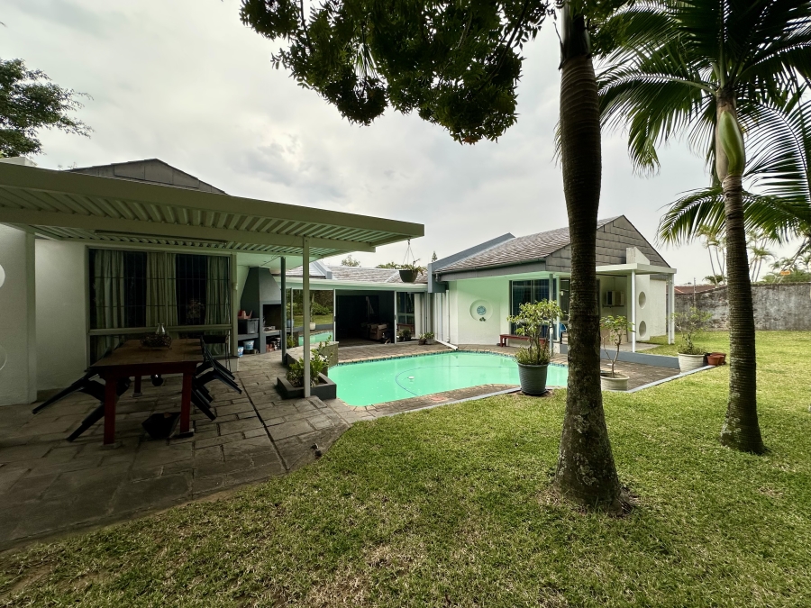 4 Bedroom Property for Sale in Meer En See KwaZulu-Natal