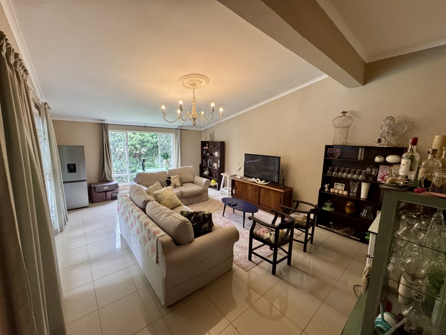 5 Bedroom Property for Sale in Hayfields KwaZulu-Natal