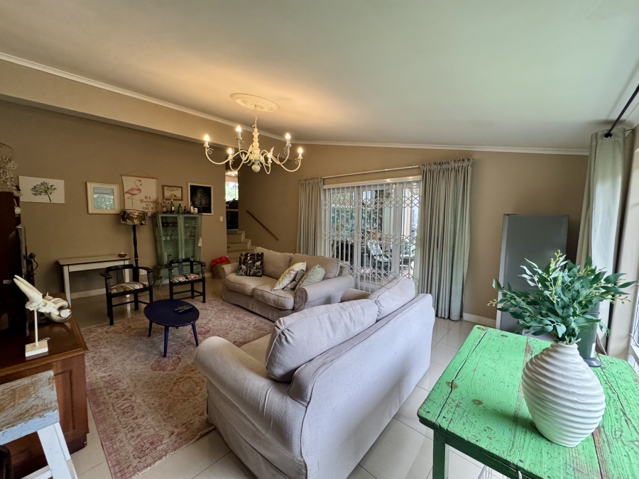 5 Bedroom Property for Sale in Hayfields KwaZulu-Natal
