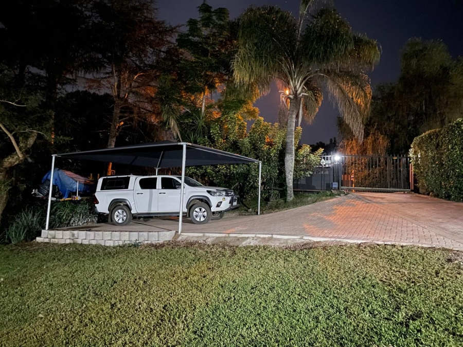 5 Bedroom Property for Sale in Hayfields KwaZulu-Natal