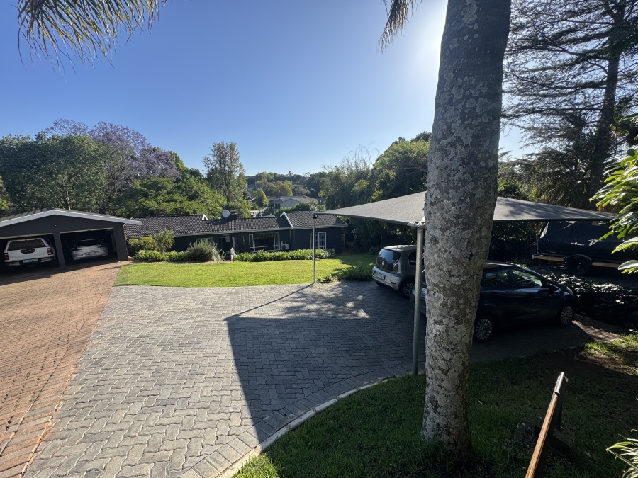 5 Bedroom Property for Sale in Hayfields KwaZulu-Natal
