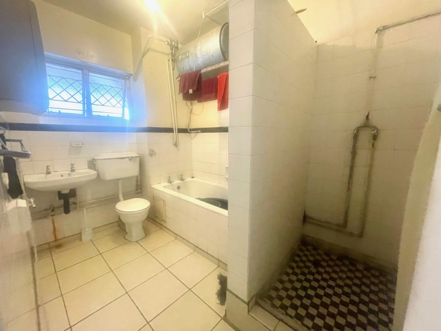 2 Bedroom Property for Sale in Durban Central KwaZulu-Natal