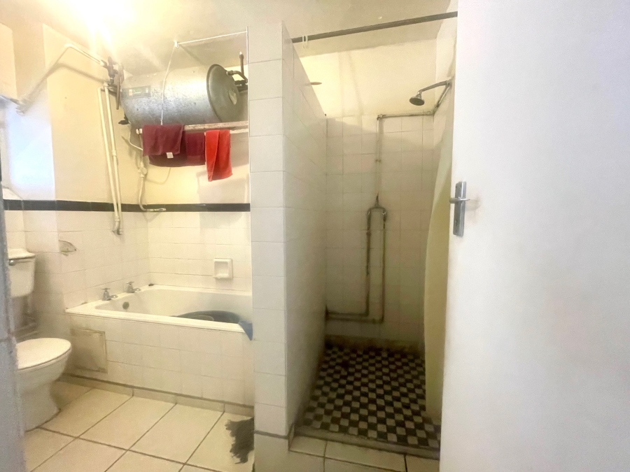 2 Bedroom Property for Sale in Durban Central KwaZulu-Natal