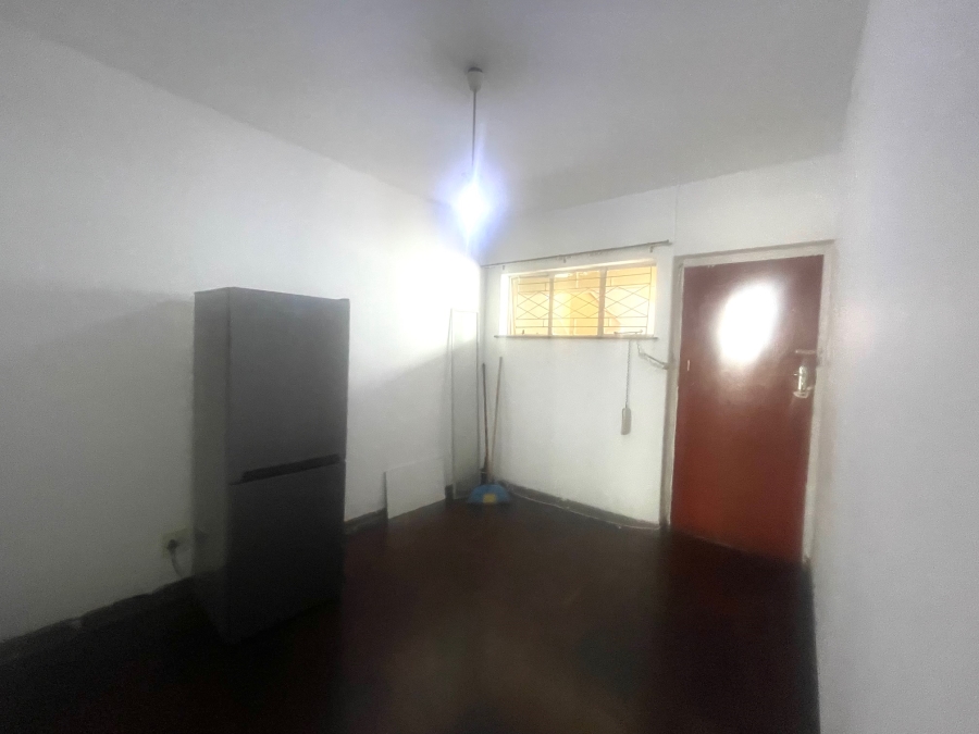 2 Bedroom Property for Sale in Durban Central KwaZulu-Natal