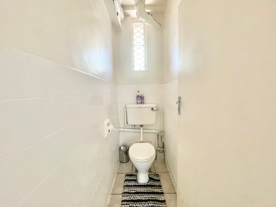 1 Bedroom Property for Sale in Bulwer KwaZulu-Natal