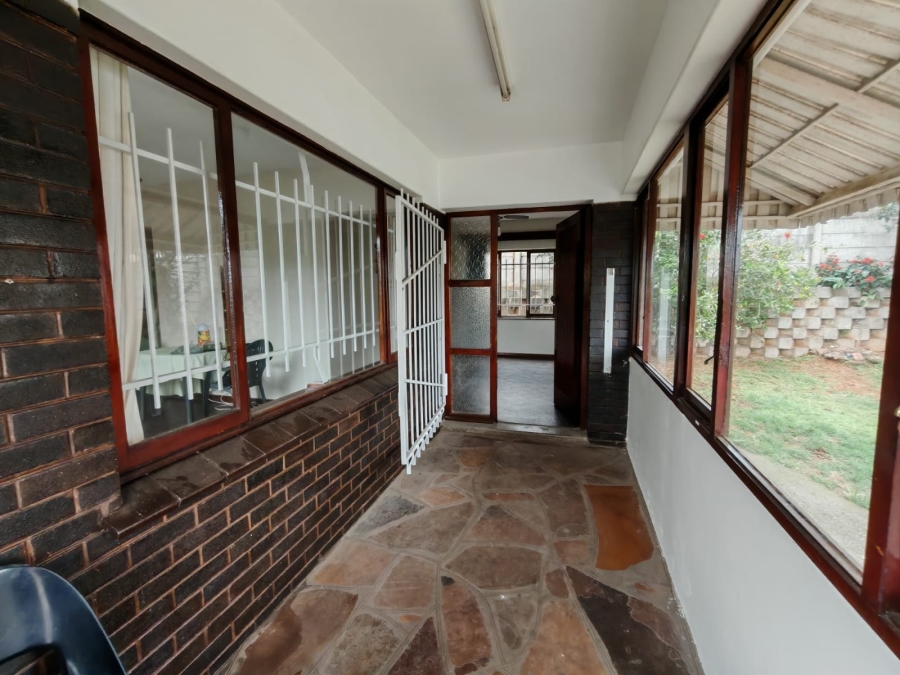 4 Bedroom Property for Sale in Wentworth KwaZulu-Natal