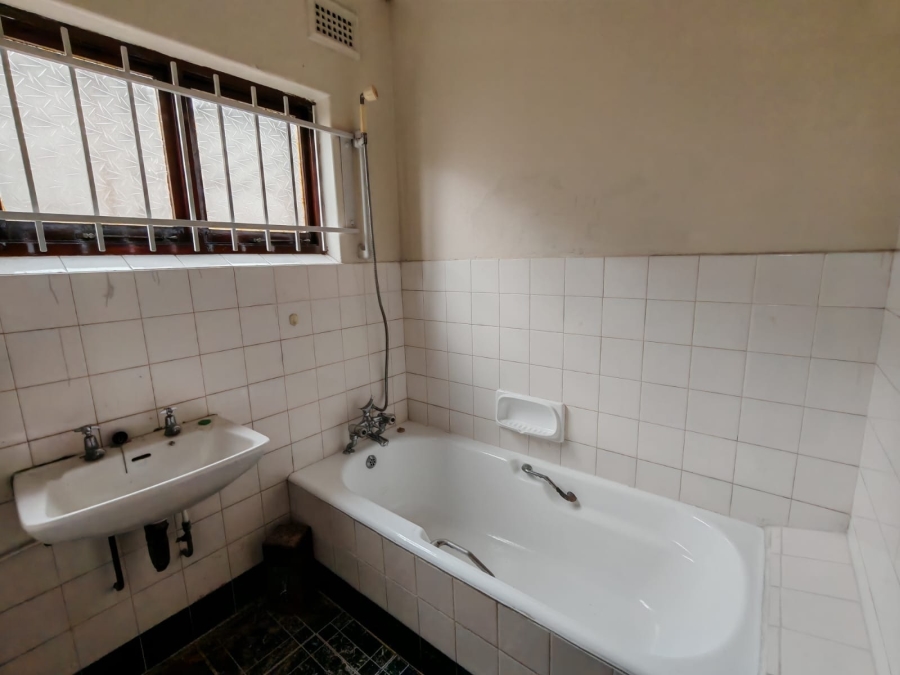 4 Bedroom Property for Sale in Wentworth KwaZulu-Natal