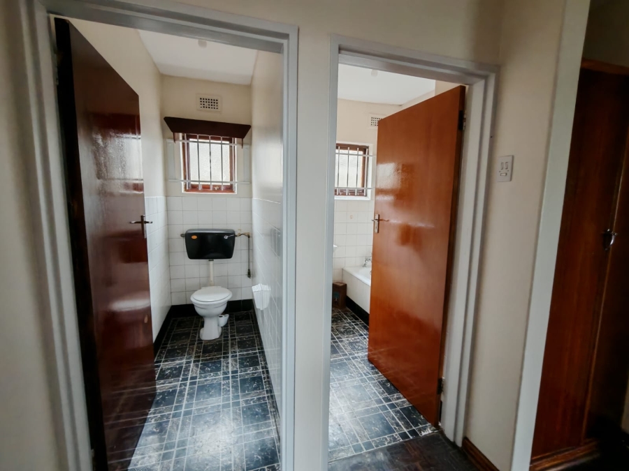 4 Bedroom Property for Sale in Wentworth KwaZulu-Natal