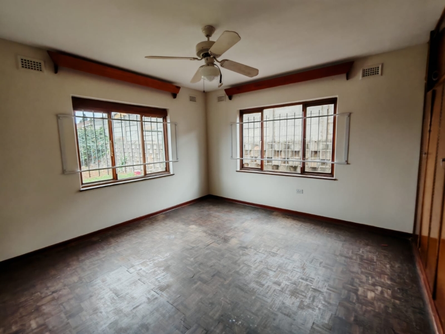 4 Bedroom Property for Sale in Wentworth KwaZulu-Natal