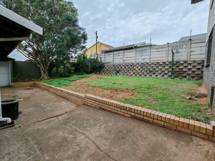 4 Bedroom Property for Sale in Wentworth KwaZulu-Natal