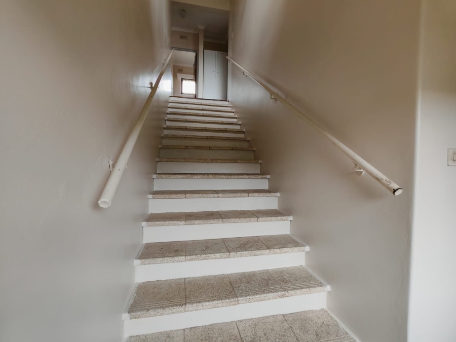 4 Bedroom Property for Sale in Wentworth KwaZulu-Natal