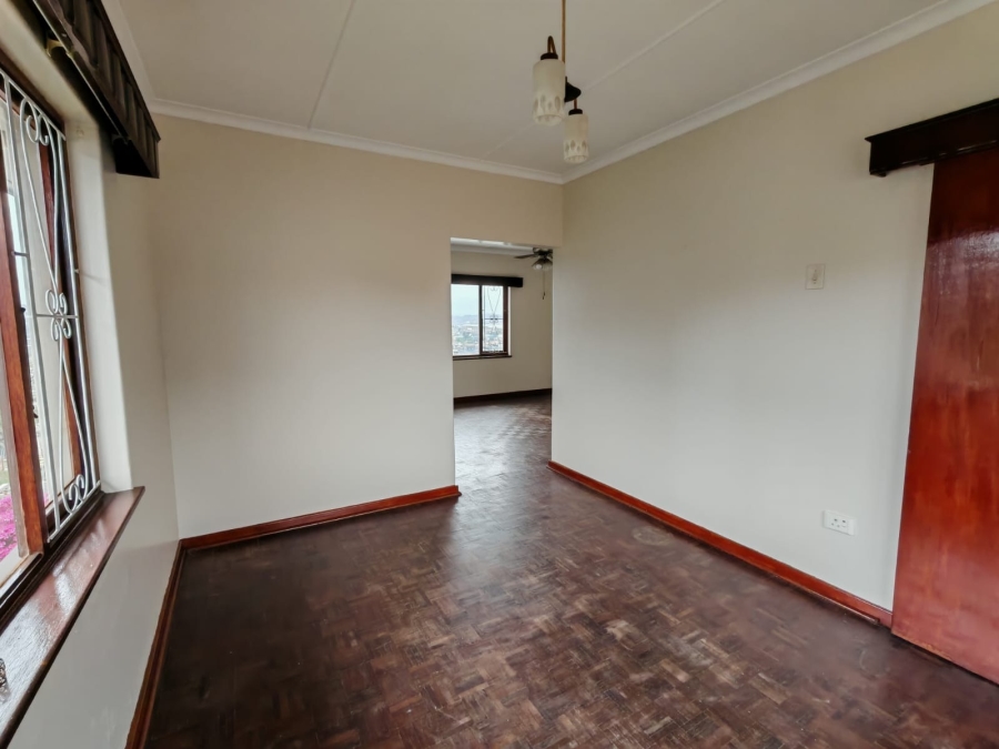4 Bedroom Property for Sale in Wentworth KwaZulu-Natal