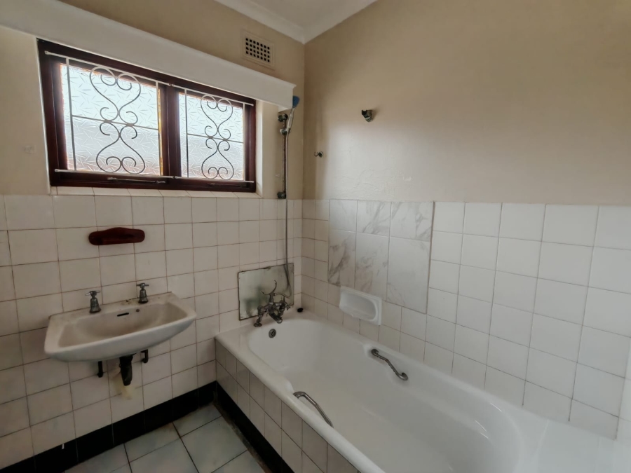 4 Bedroom Property for Sale in Wentworth KwaZulu-Natal