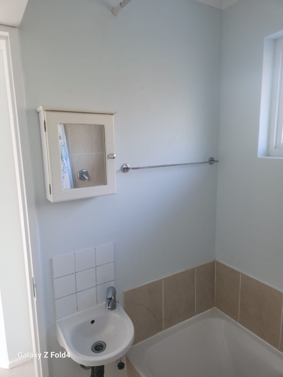 To Let 1 Bedroom Property for Rent in Morningside KwaZulu-Natal