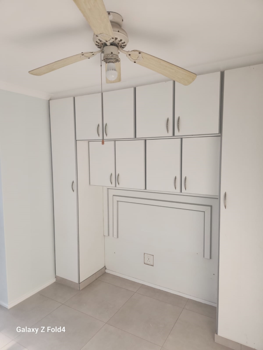 To Let 1 Bedroom Property for Rent in Morningside KwaZulu-Natal